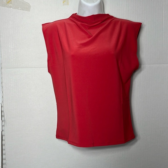 Wilfred Tops - NWT Aritzia Wilfred color Barberry Red Botanist Tank